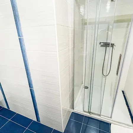 1 Bedroom Amazing In Apartamento Estepona