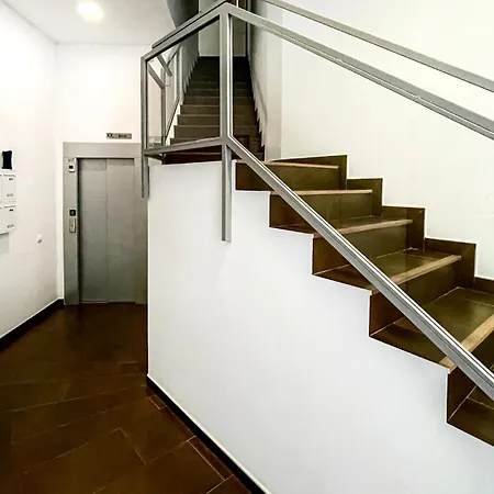 Gorgeous In With Kitchen Apartmán