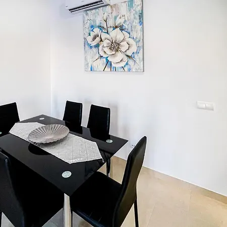 Gorgeous In With Kitchen Apartmán *